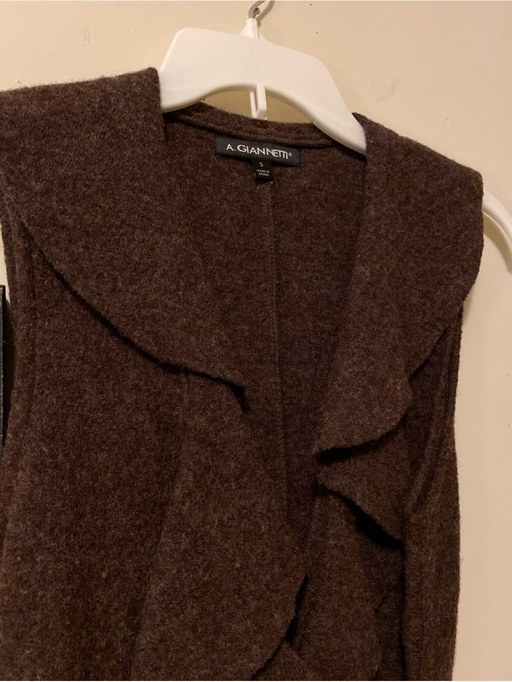 Women's brown sleeveless wrap vest - Picture 2 of 11